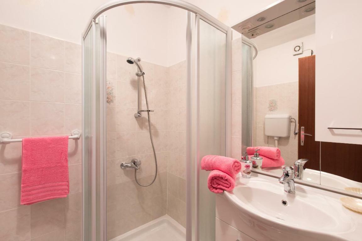 Apartment Calista 라벡 외부 사진