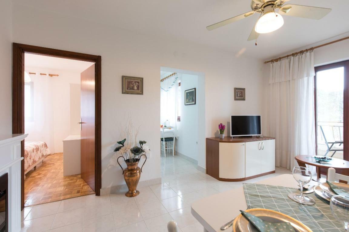 Apartment Calista 라벡 외부 사진