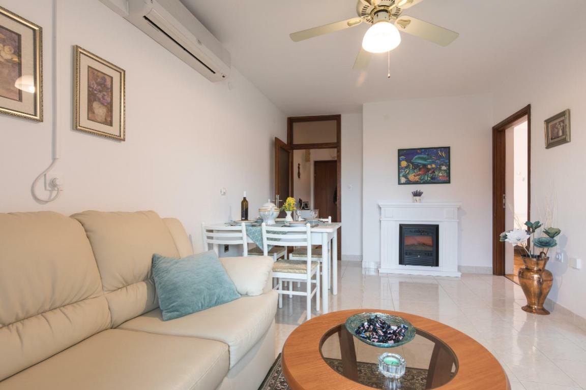 Apartment Calista 라벡 외부 사진